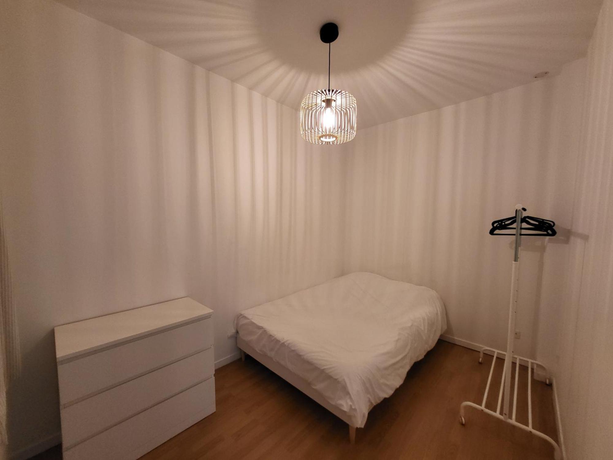 Appartement Spacieux 28M2 Avec Chambre Separee Issy-les-Moulineaux Exteriér fotografie